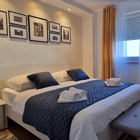 Qr Apartment For Family, Couples, And Friends Stay In ริเยกา ภายนอก รูปภาพ