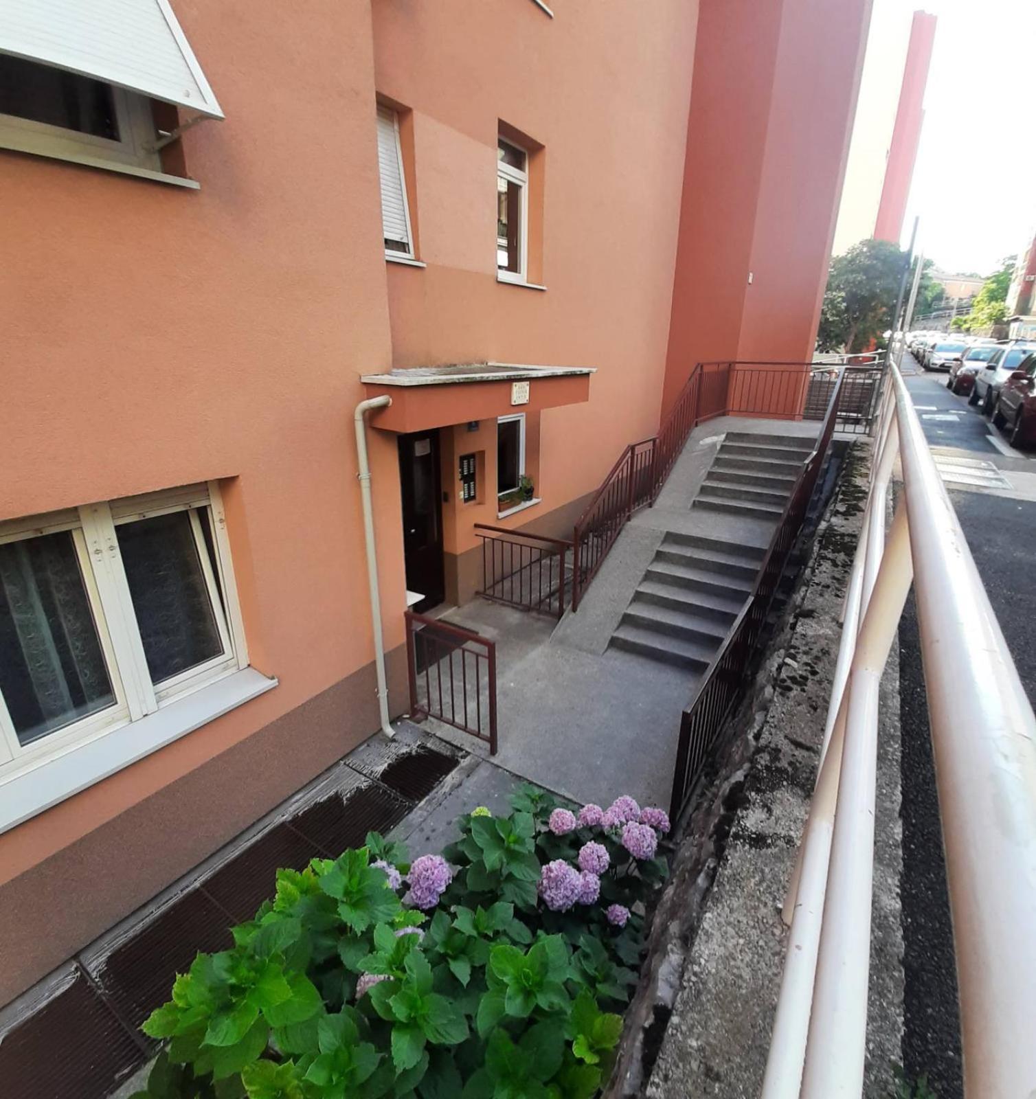 Qr Apartment For Family, Couples, And Friends Stay In ริเยกา ภายนอก รูปภาพ